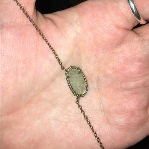 Kendra Scott necklace